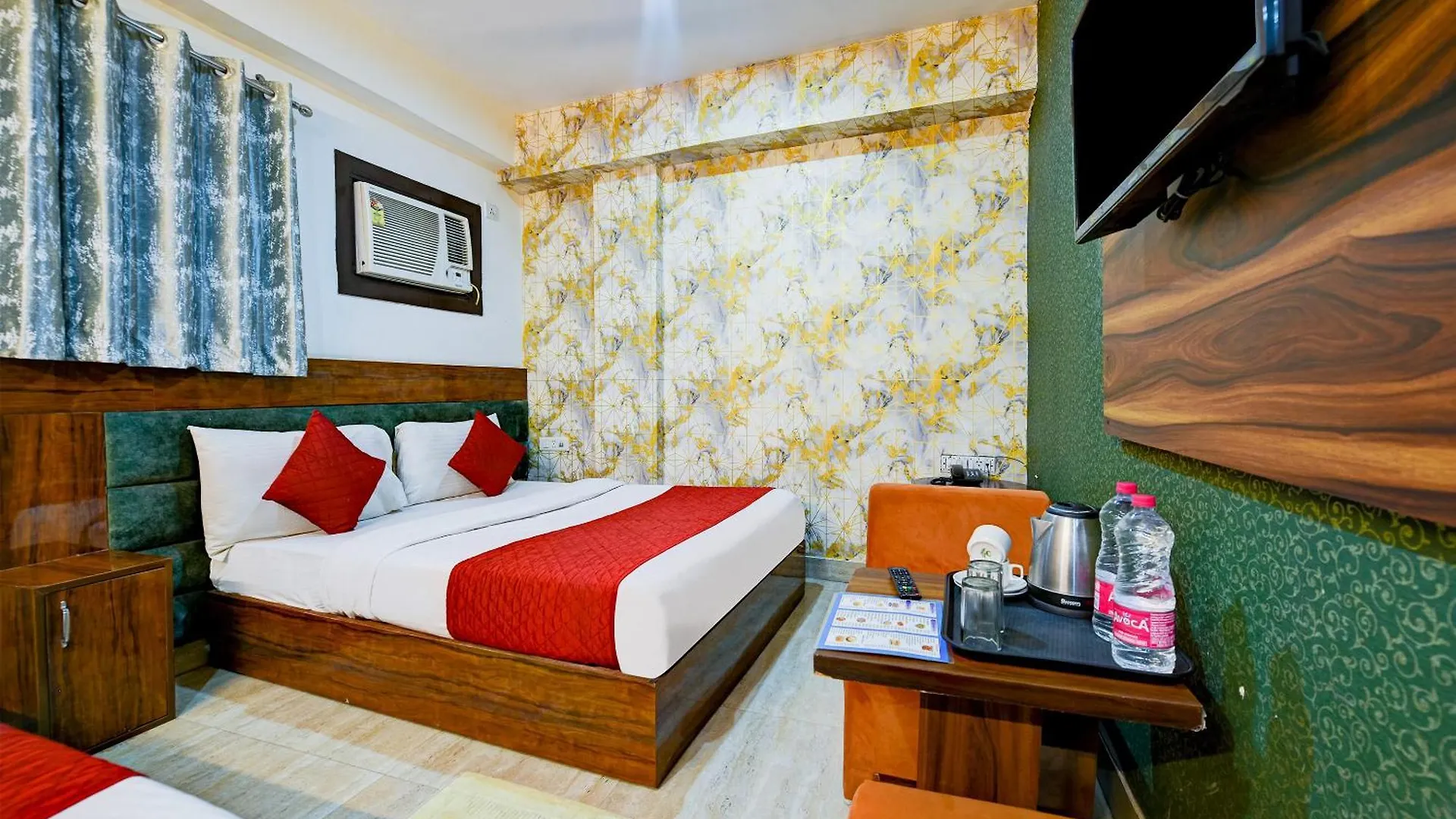 Hotel Emerald Park At Airport 0*, Neu-Delhi